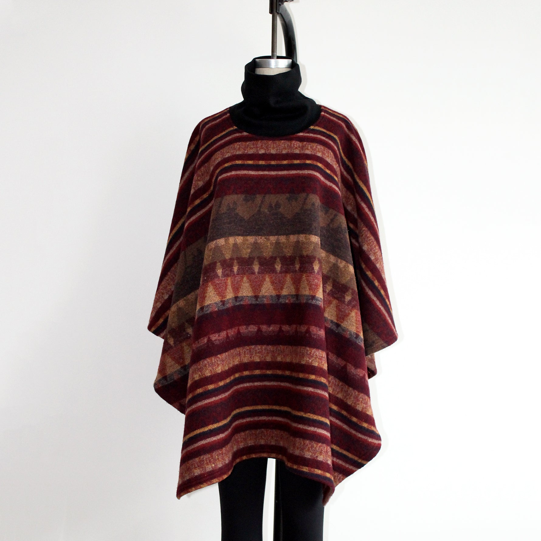 Women's Canyon Blanket Cape