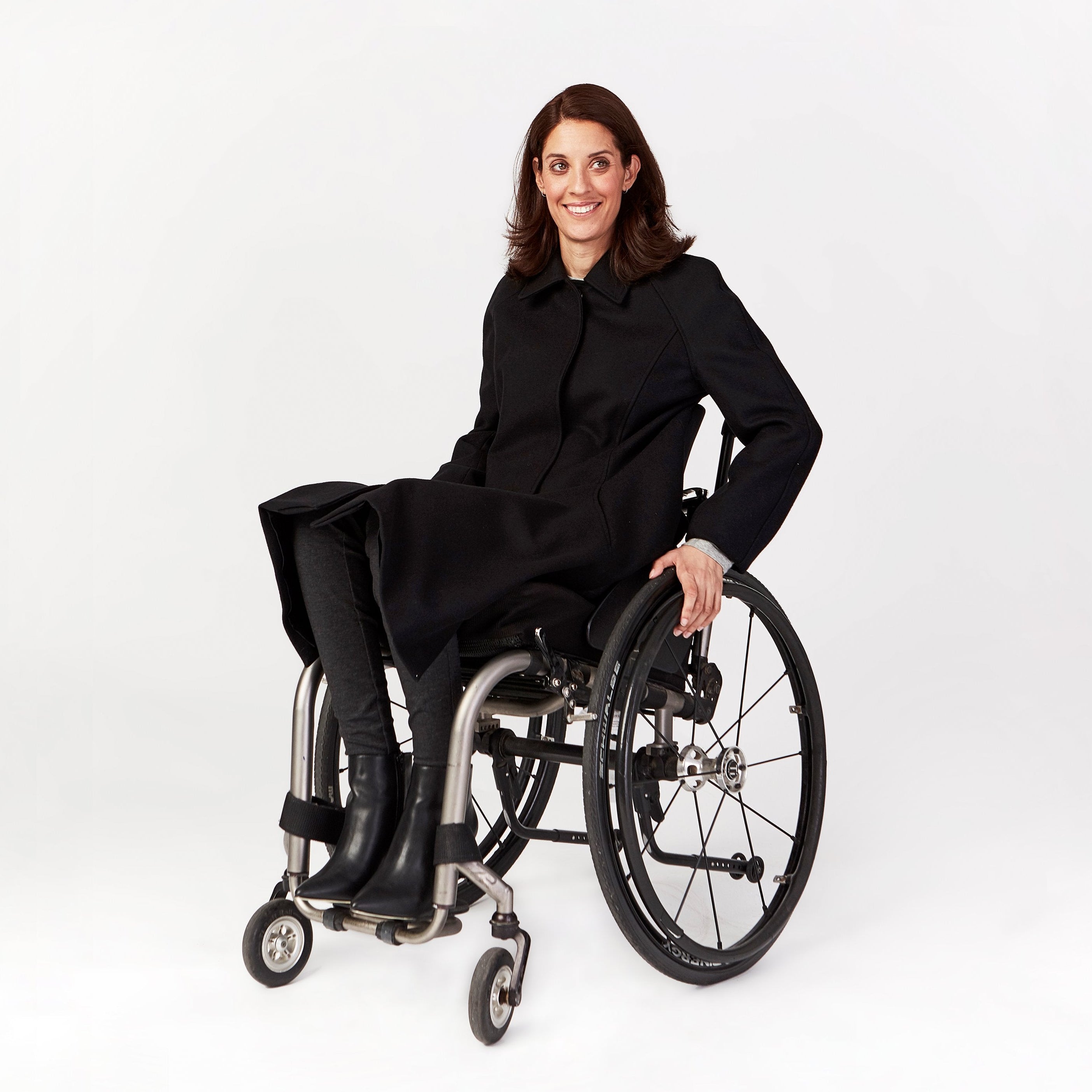 Women's Seated Coat with Magnetic Closure | Made to Order