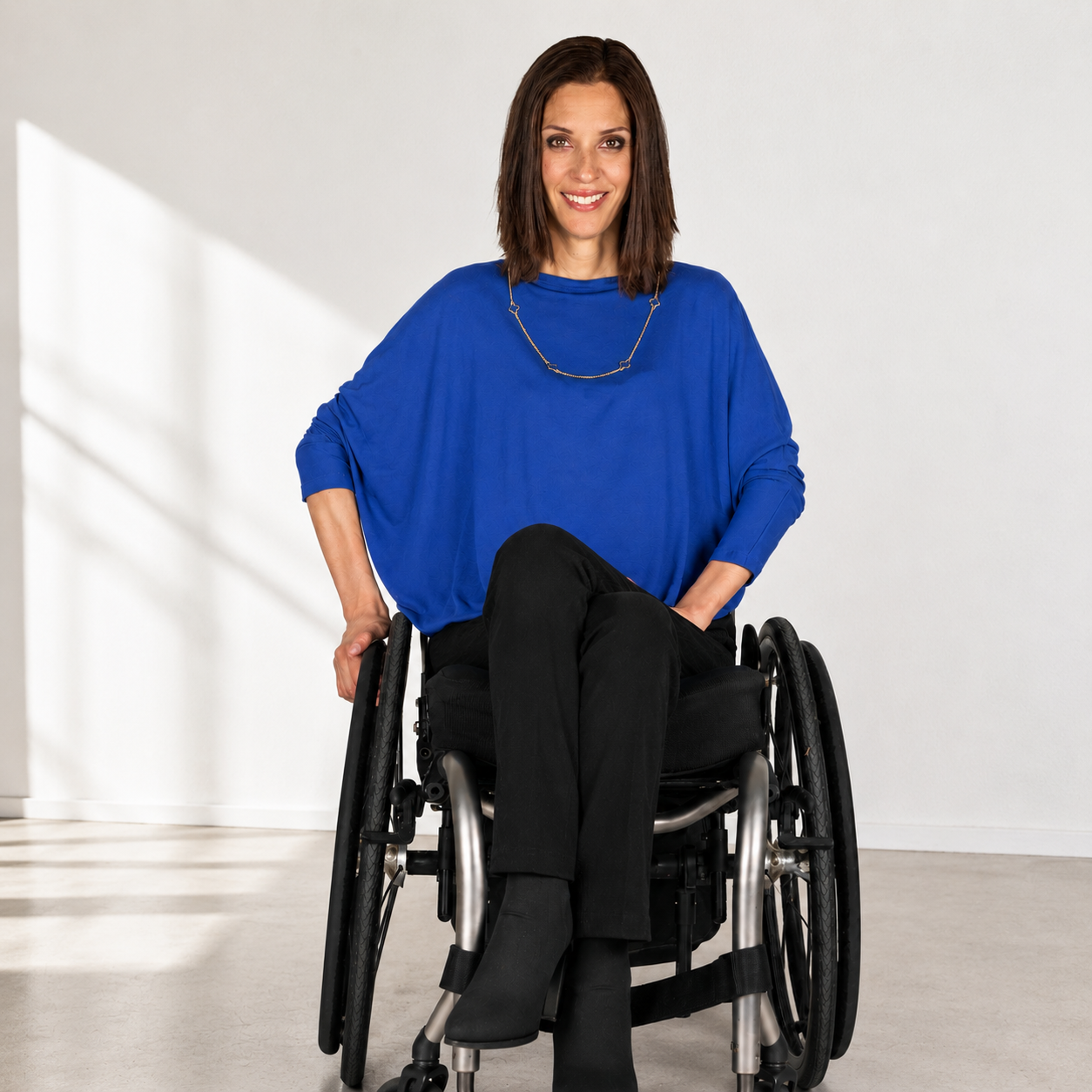 Women's Dolman Sleeve Top