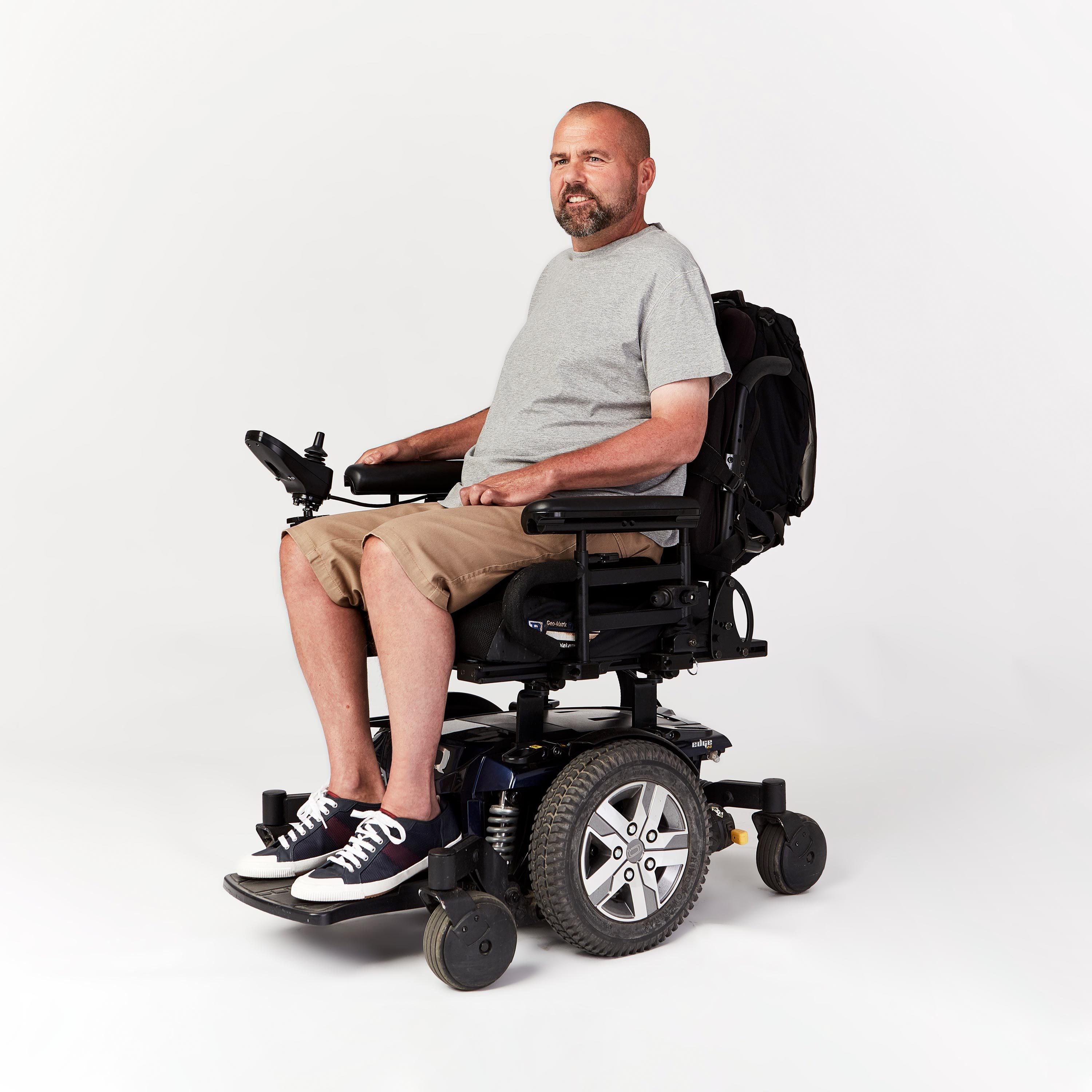 Men's Short Sleeve Open Back Tee