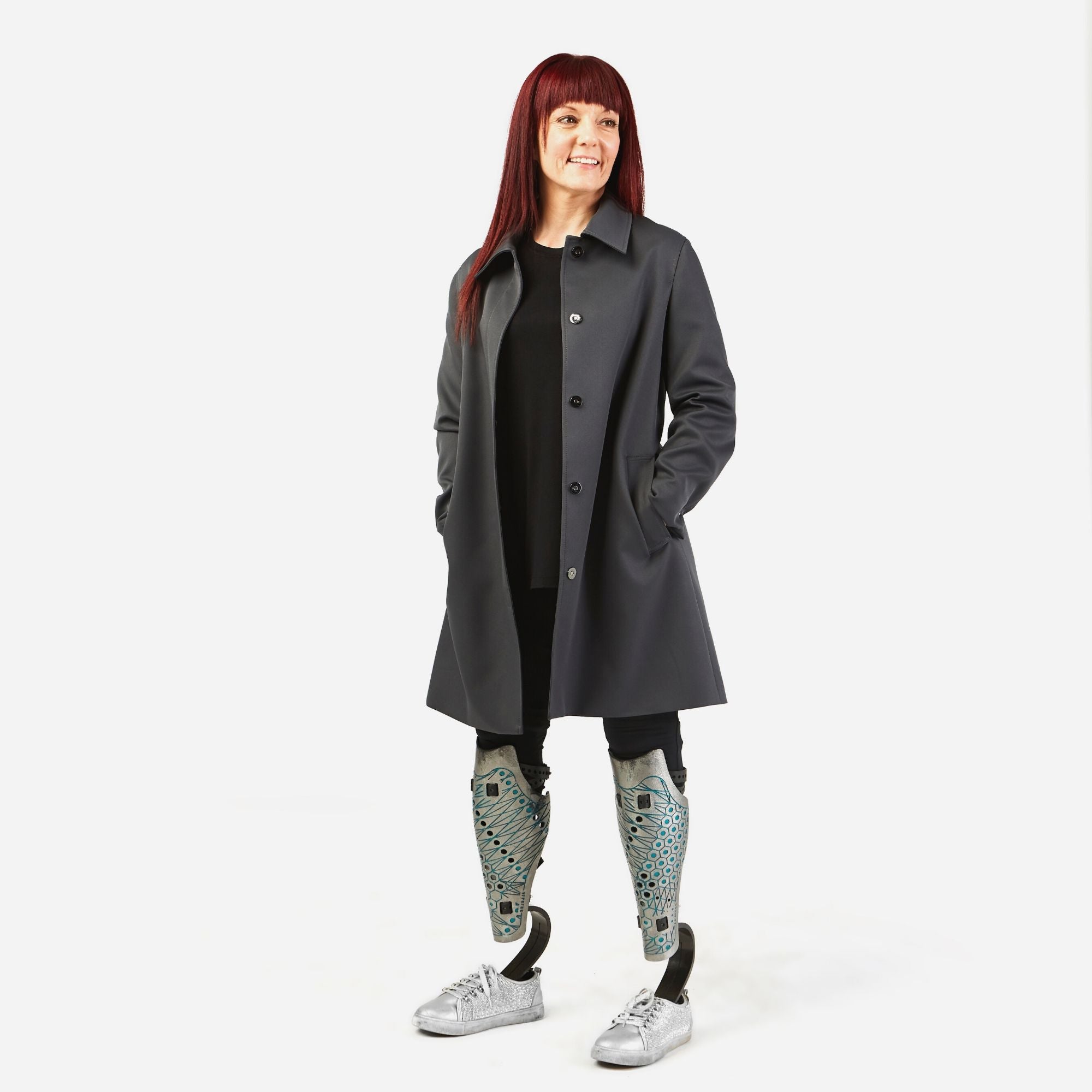 Junction Trench Coat in a Standing Cut with Magnetic Closures