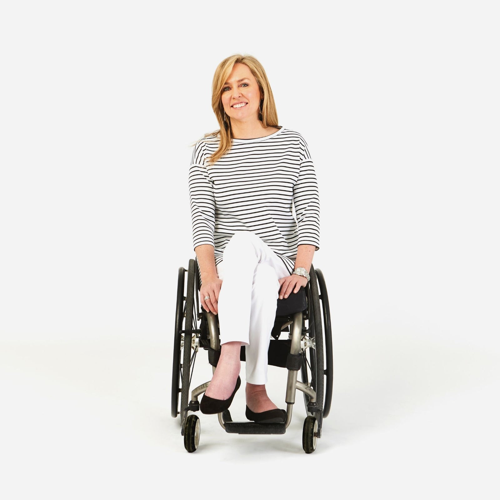 Women's Dundas Slim Leg Stretch Jean in a Wheelchair Cut